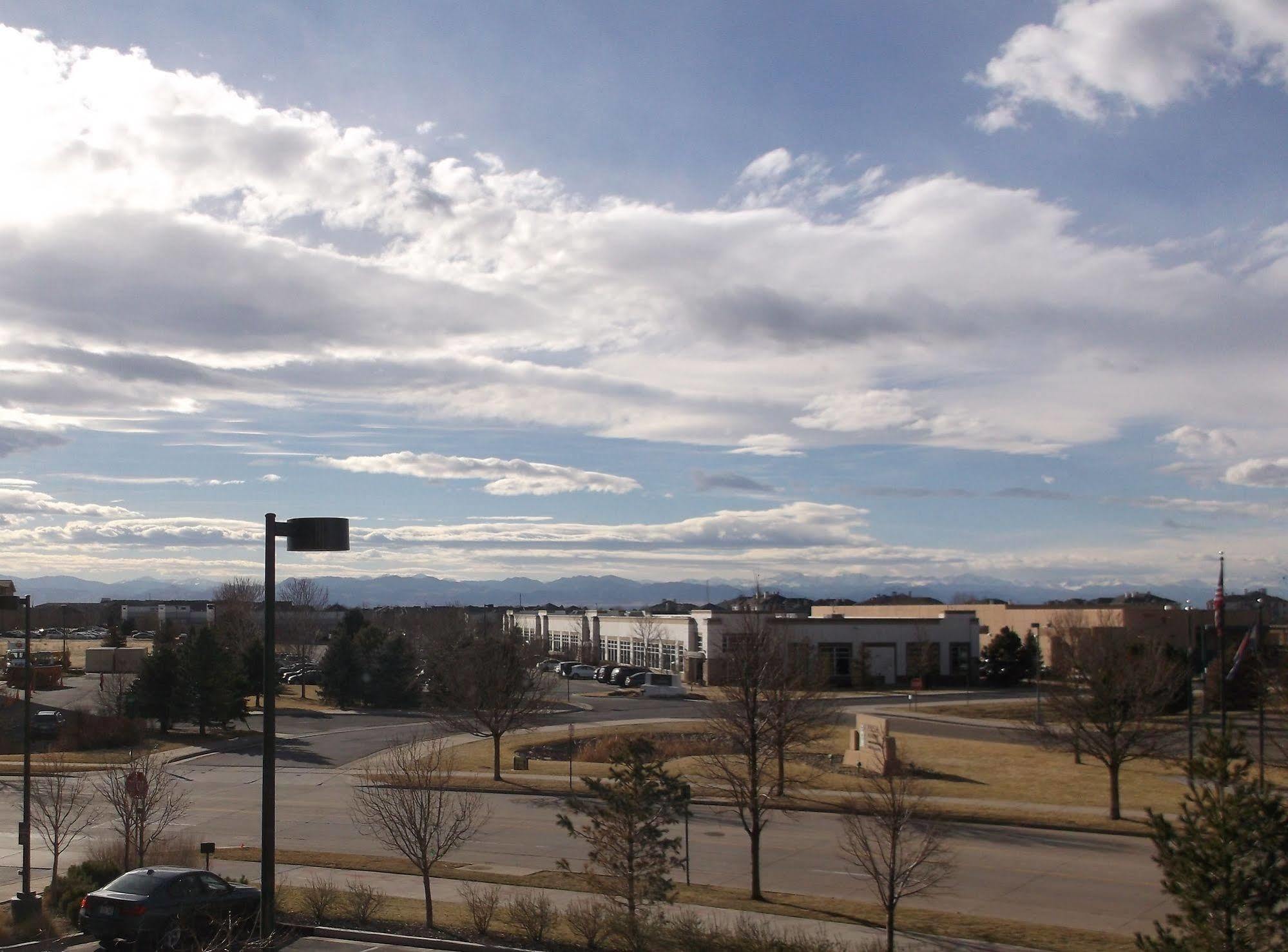 Hampton Inn & Suites Denver Airport / Gateway Park Aurora Exteriör bild